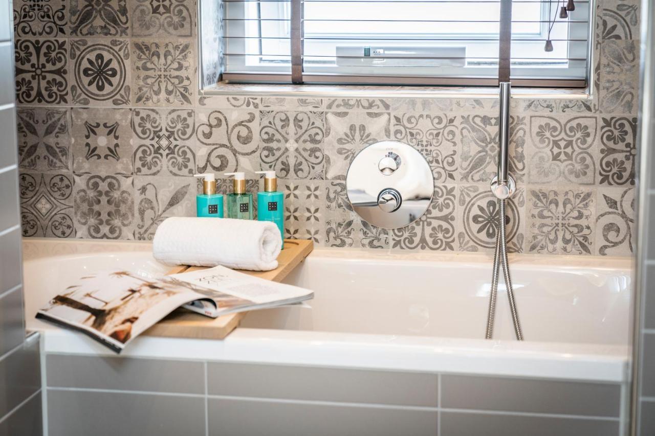 دِن بورِخْ Just Texel Suites & Apartments المظهر الخارجي الصورة